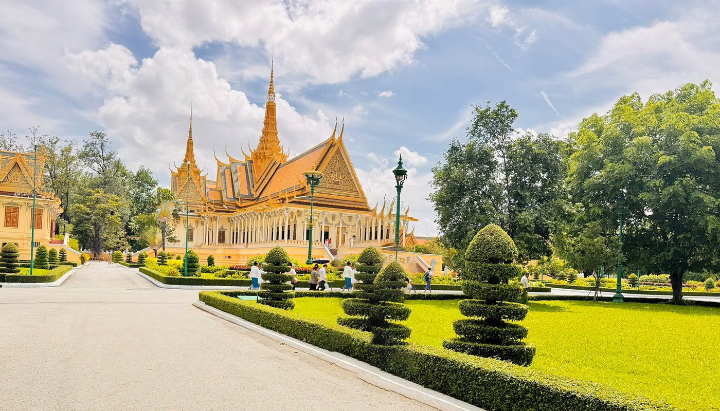 Royal Palace Phnom Penh Royal Palace Phnom Penh