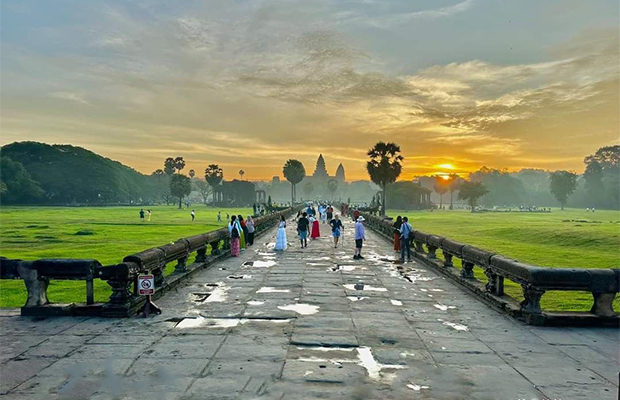 Angkor Wat: Private 2 Day Temple Sunrise and Sunset Tour