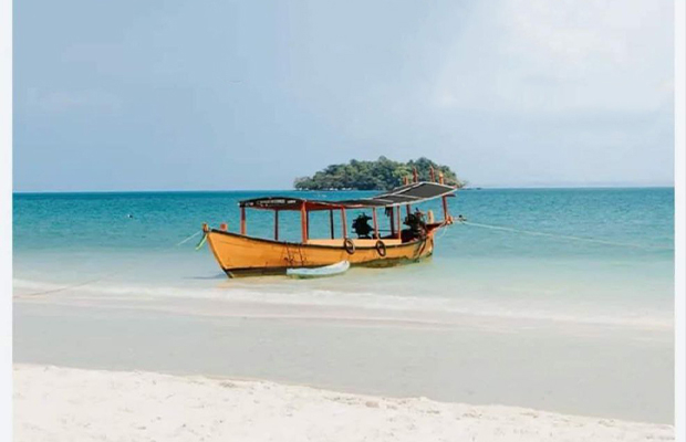 Three Island Tour From Sihanoukville