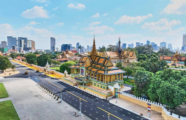 7 Day Phnom Penh, Kampong Chhnang, Battambang, And Siem Reap Tour