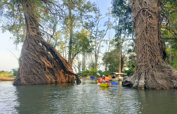 Beach Camping, Kayaking, Bicycling, Upper Mekong, 2 Or 3 Day Private Tour