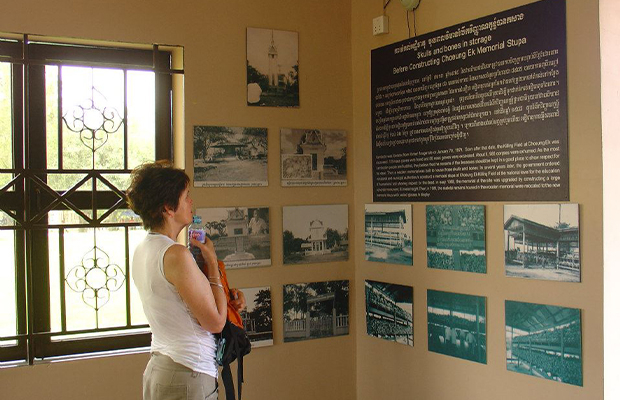 Tuol Sleng Genocide Museum and The Killing Fields, Full Day Private Excursion From Sihanoukville